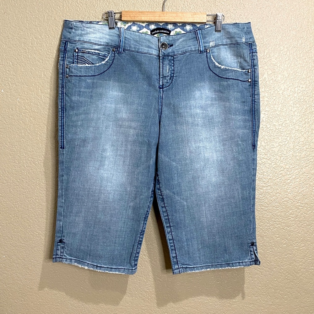Free Style Revolution Bermuda Shorts